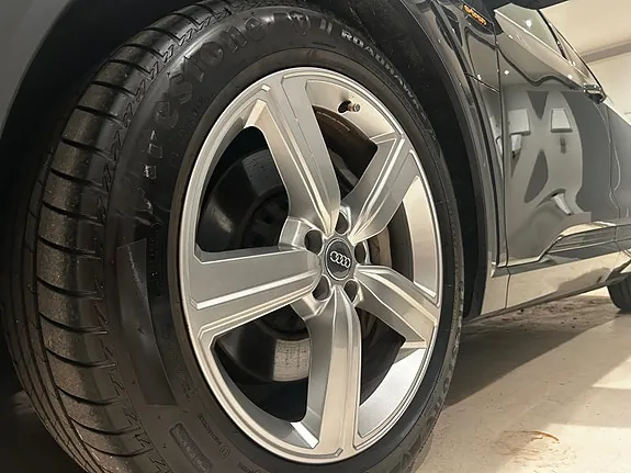 Audi E-Tron 2021 photo 5