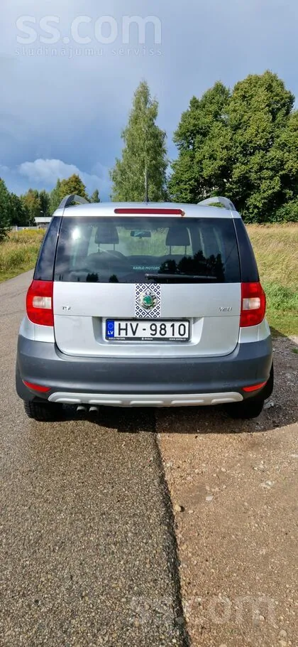 Skoda Yeti 2012 photo 4