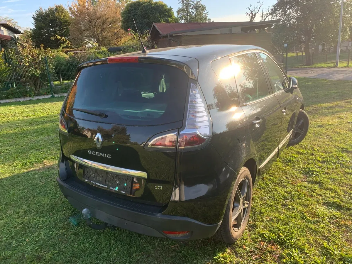 Renault Grand Scénic 2016 photo 3