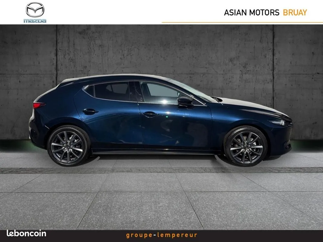 Mazda 3 2025 photo 5