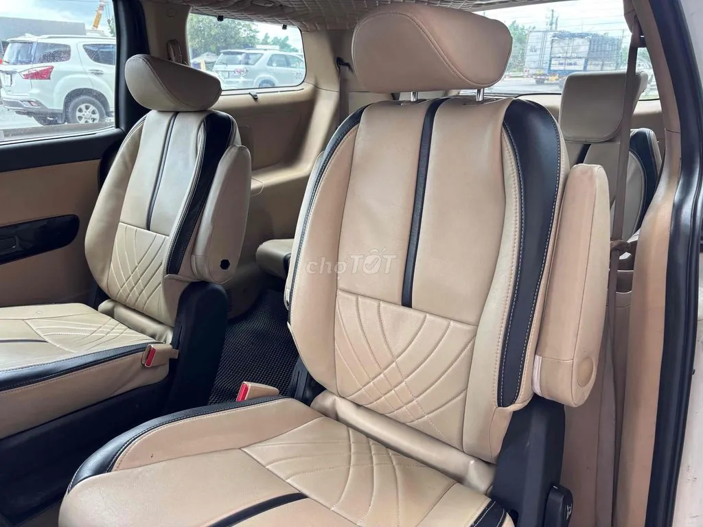 Kia Sedona 2018 photo 4