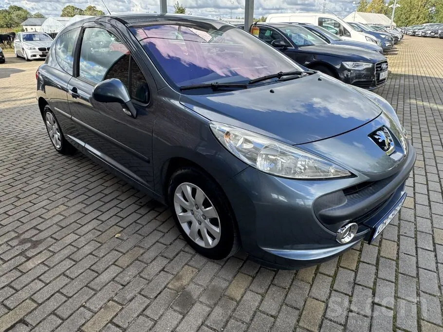 Peugeot 207 2008 photo 3