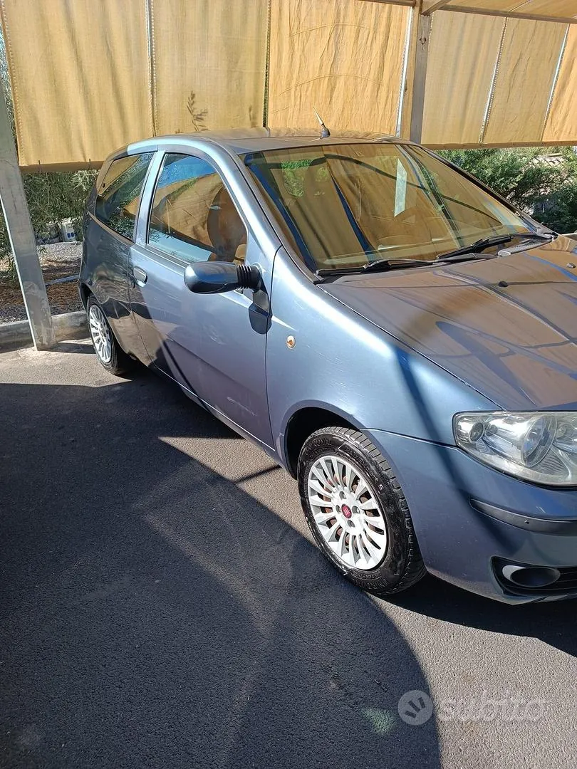 Fiat Punto 2004 photo 4