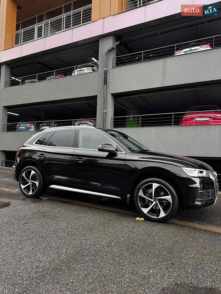Audi Q5 2018 photo 3