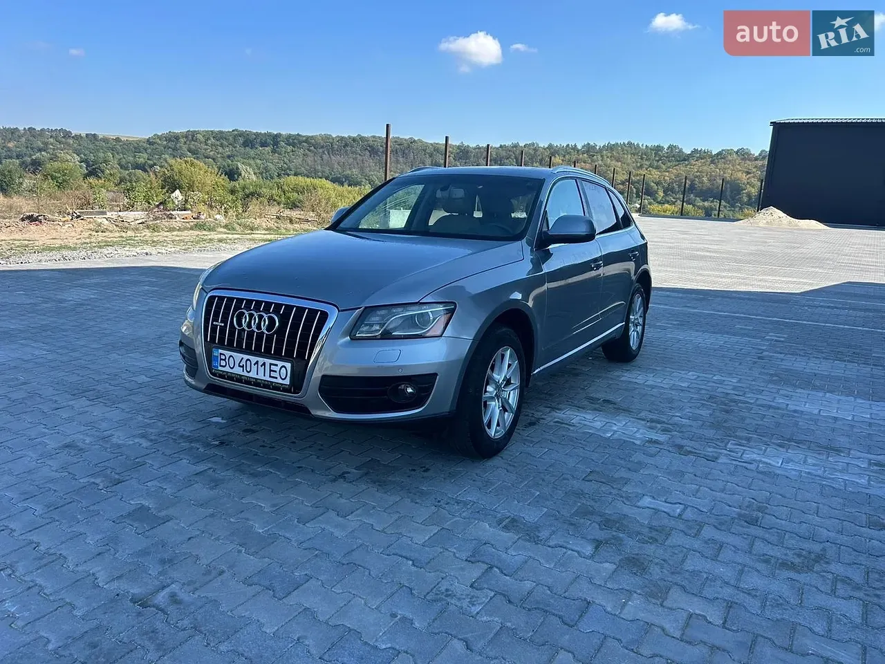 Audi Q5 2010 photo 2