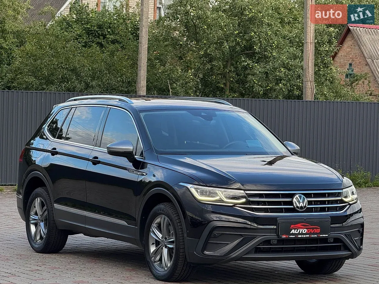 Volkswagen Tiguan Allspace 2022 photo 2