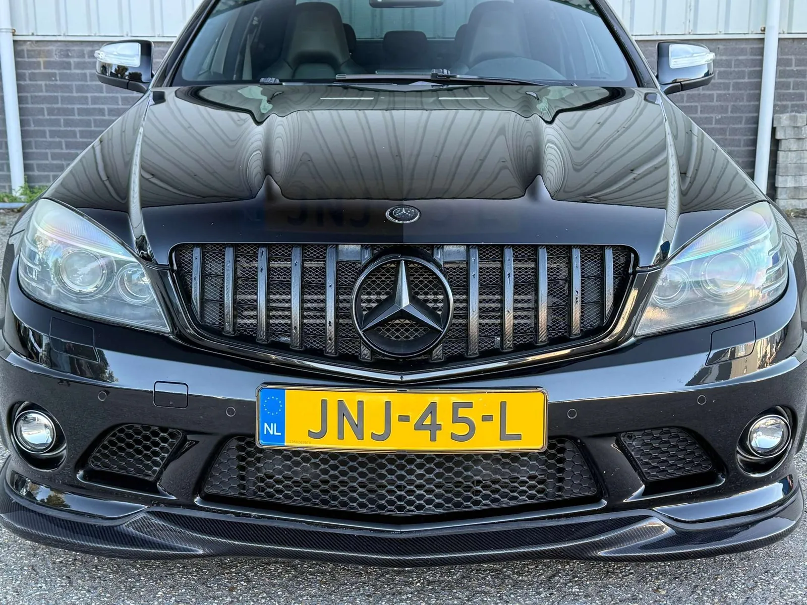 Mercedes-Benz C 63 Amg 2009 photo 4