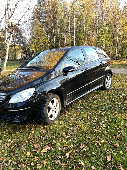 Mercedes-Benz B170 2008 photo 2