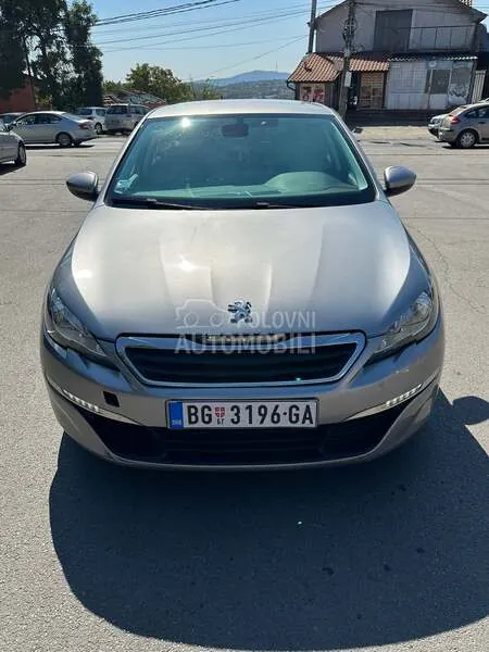 Peugeot 308 2015 photo 2