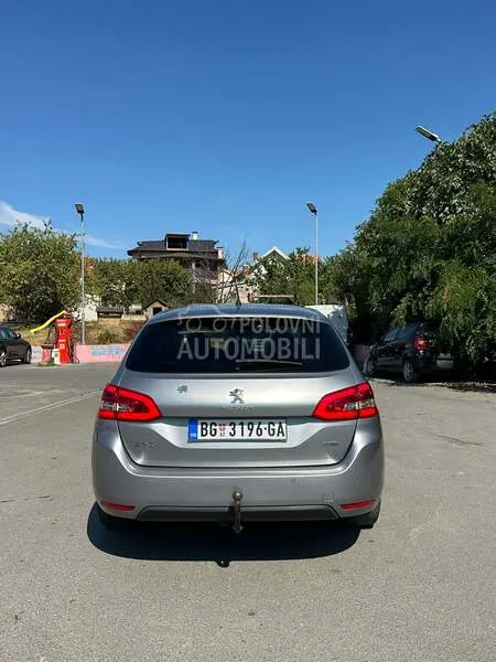 Peugeot 308 2015 photo 4