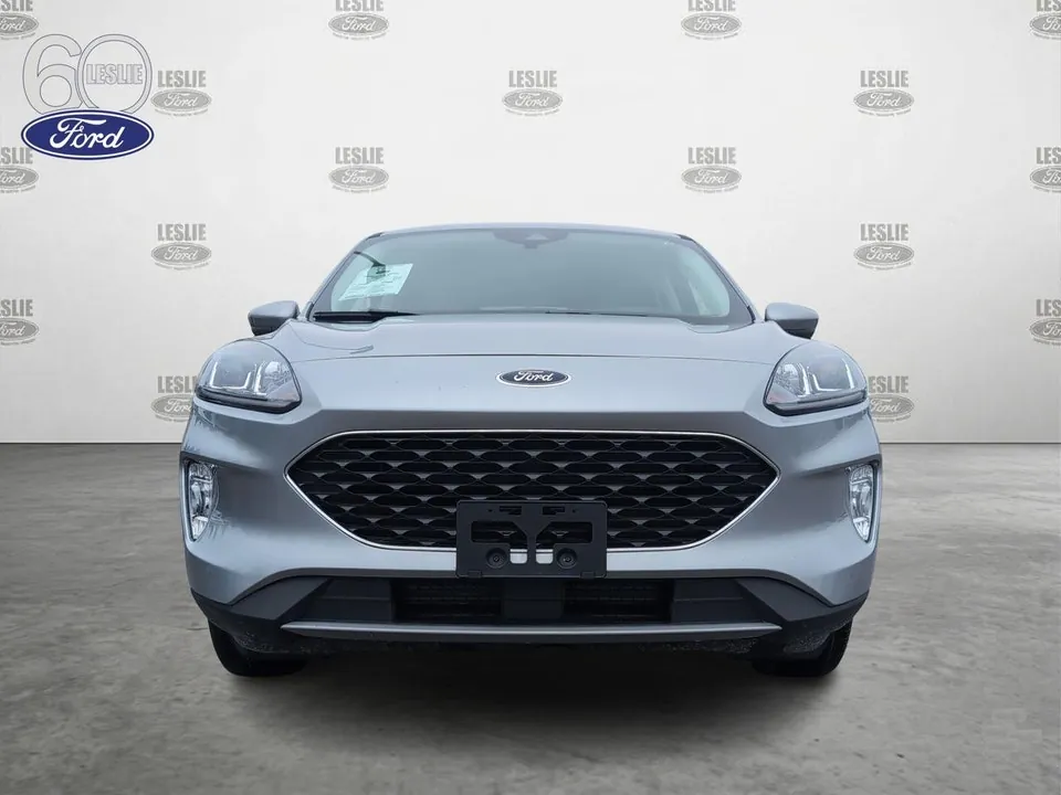 Ford Escape 2022 photo 2