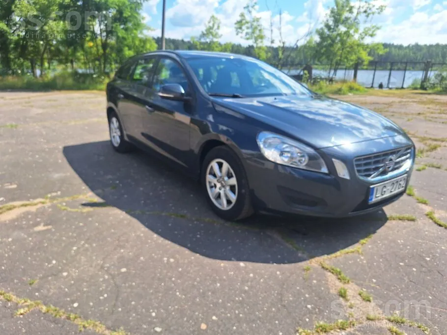 Volvo V60 2013 photo 3