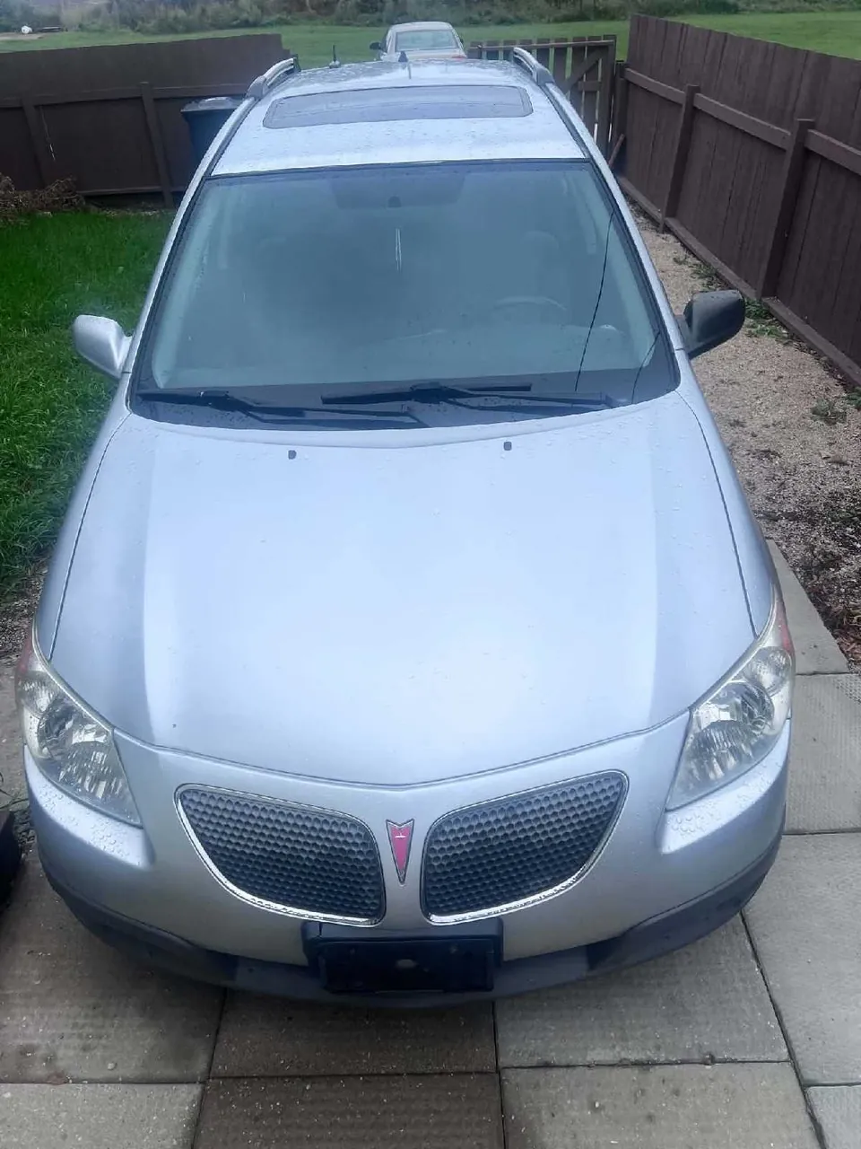 Pontiac Vibe 2007 photo 2