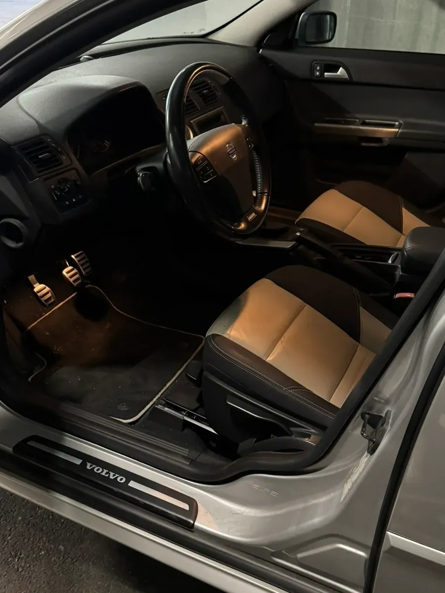 Volvo S40 2004 photo 2