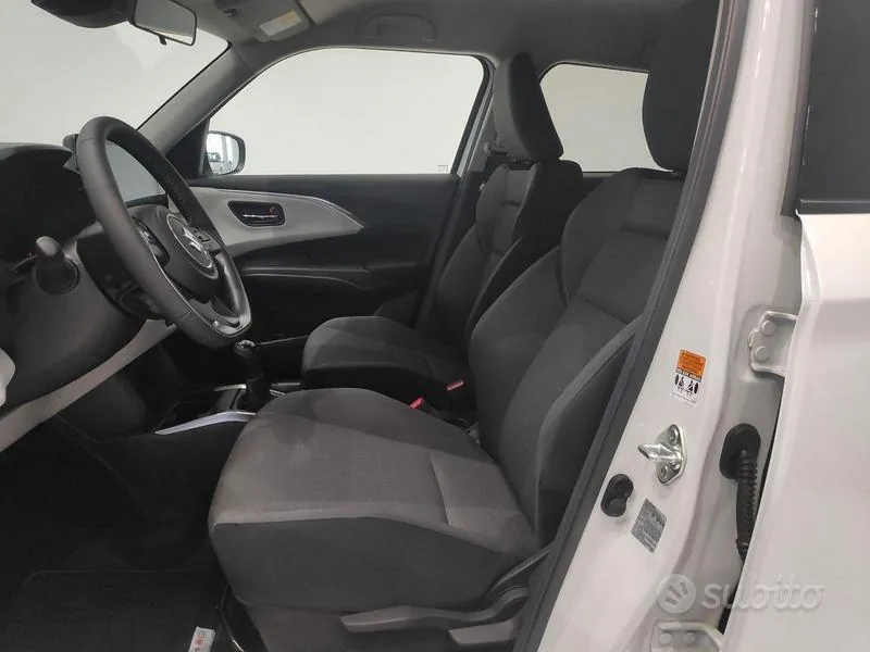 Suzuki Swift 2026 photo 5