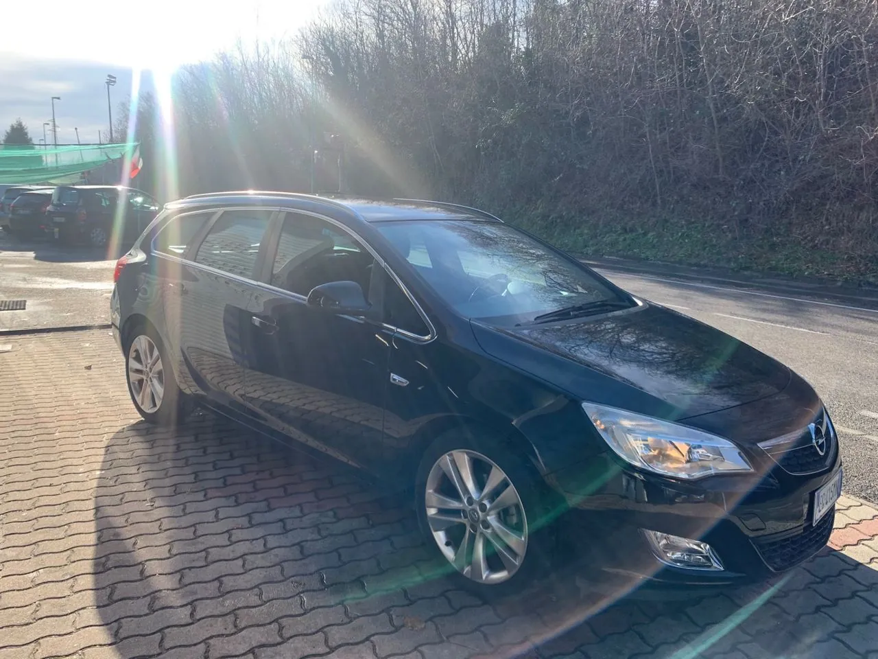 Opel Astra 2011 photo 3