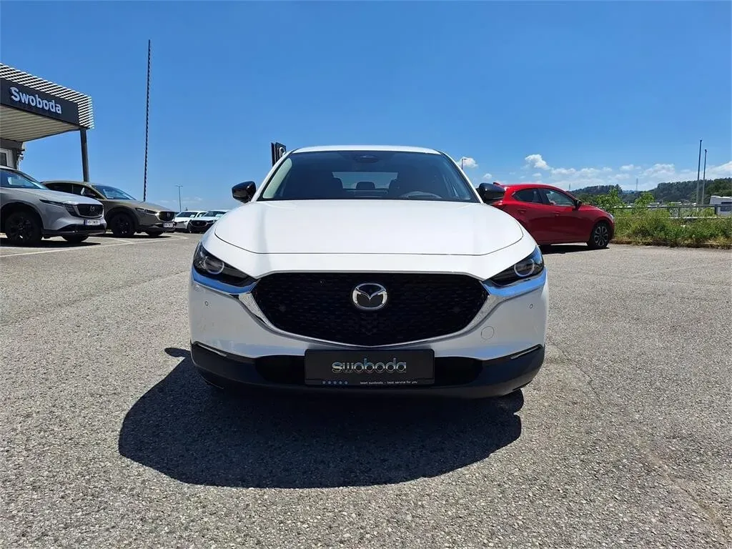 Mazda Cx-30 photo 3