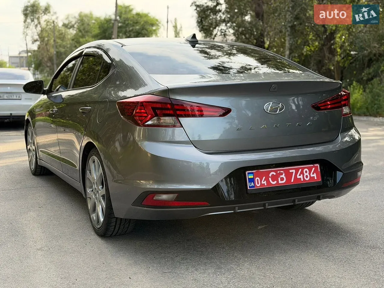 Hyundai Elantra 2019 photo 4