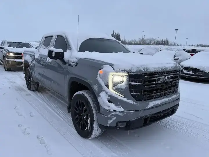 GMC Sierra 1500 2024 photo 2