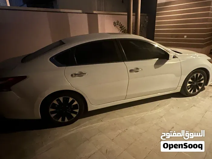 Nissan Altima 2016 photo 4