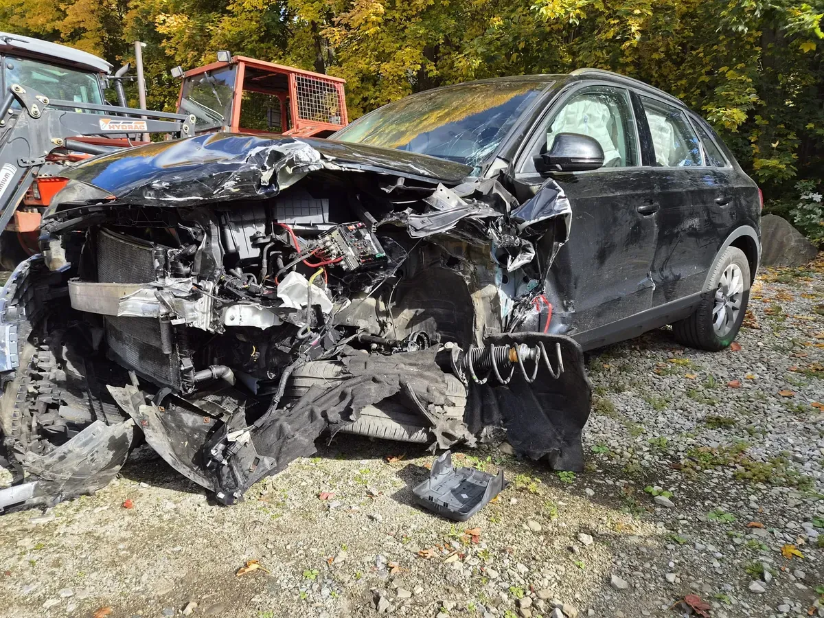 Audi Q3 2017 photo 2