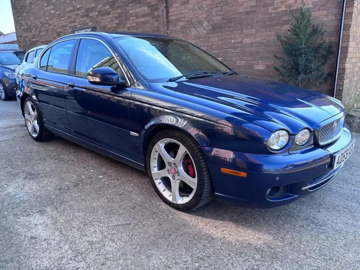 Jaguar X-Type 2009 photo 3