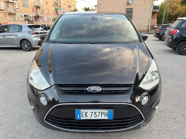 Ford S-Max 2011 photo 4