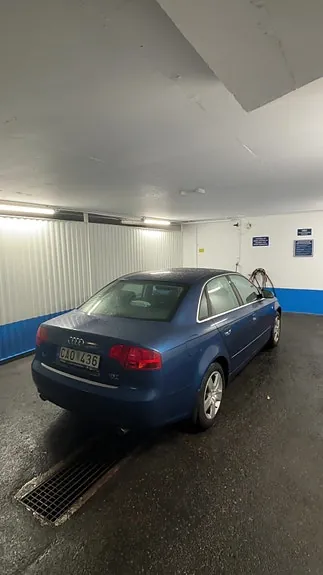 Audi A4 2006 photo 2