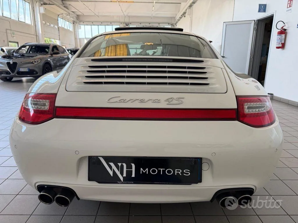Porsche 911 2009 photo 5
