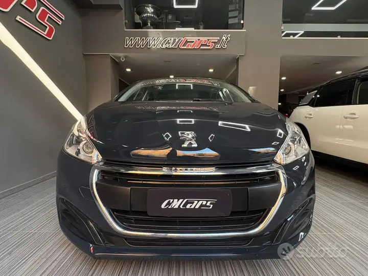 Peugeot 208 2017 photo 3