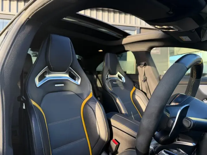 Mercedes-Benz Cla45 Amg 2023 photo 2