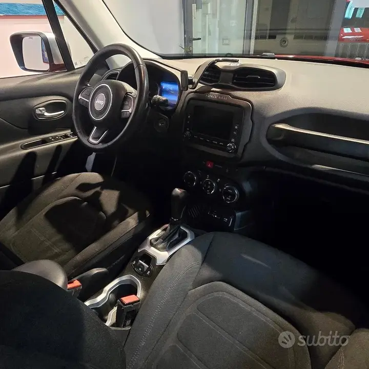 Jeep Renegade 2017 photo 4