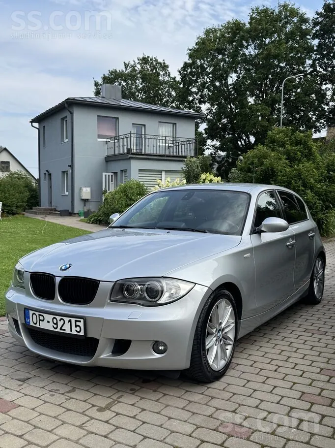BMW 118D 2009 photo 3