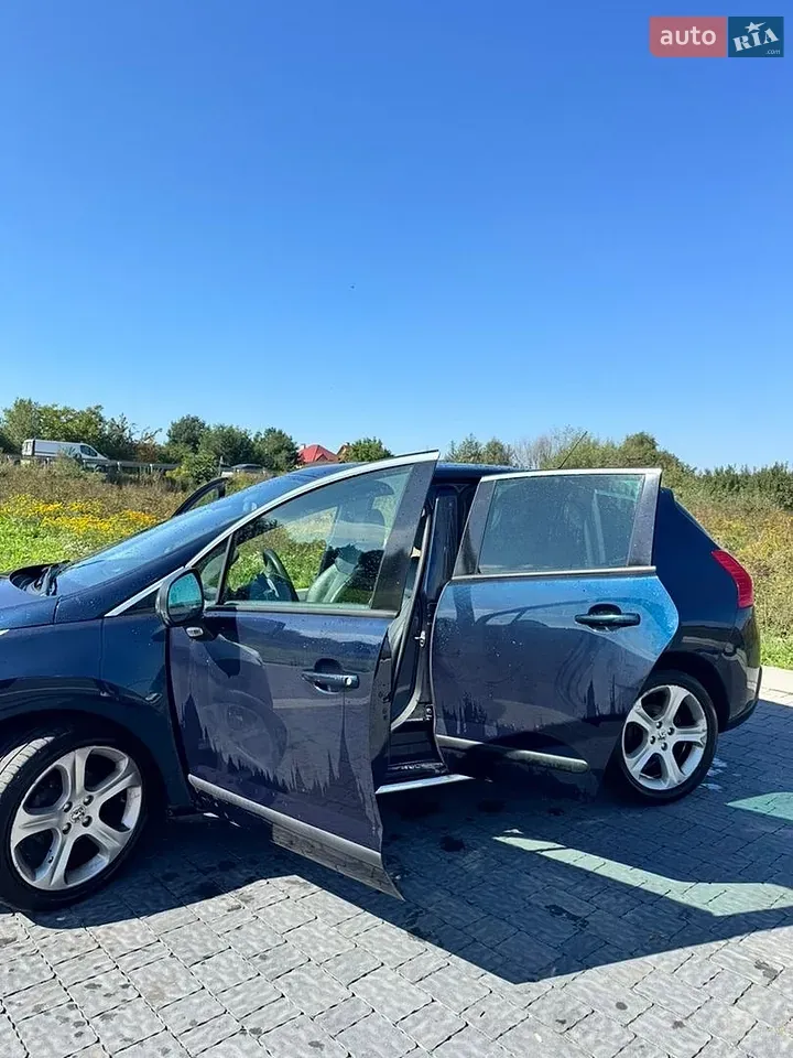 Peugeot 3008 2011 photo 4