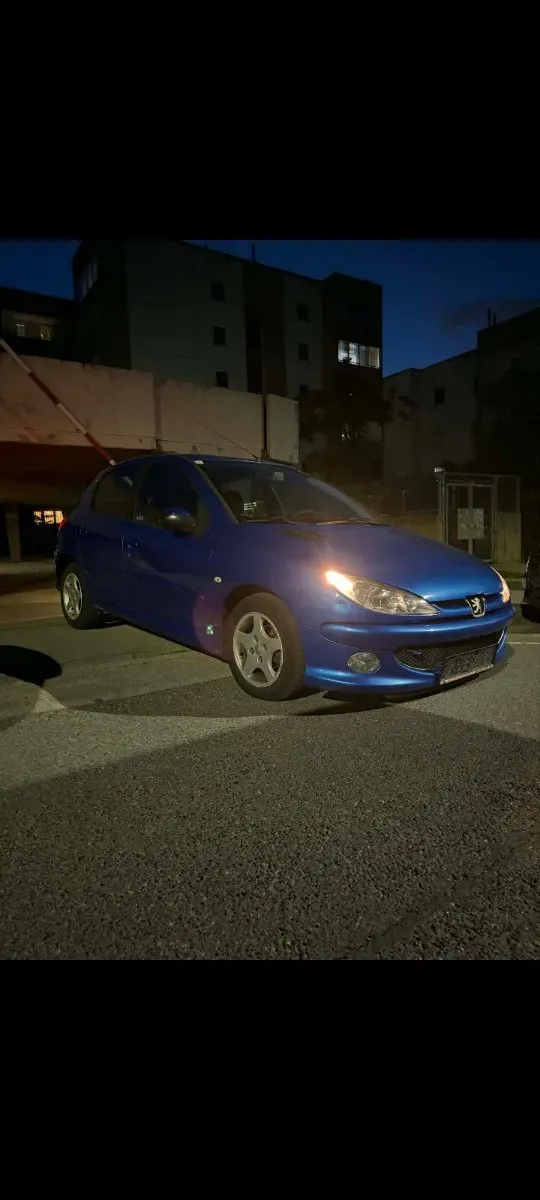 Peugeot 206
