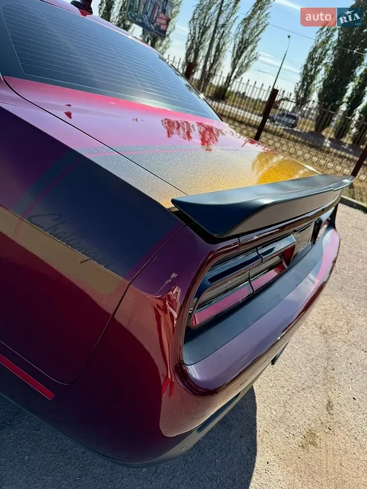 Dodge Challenger 2017 photo 5