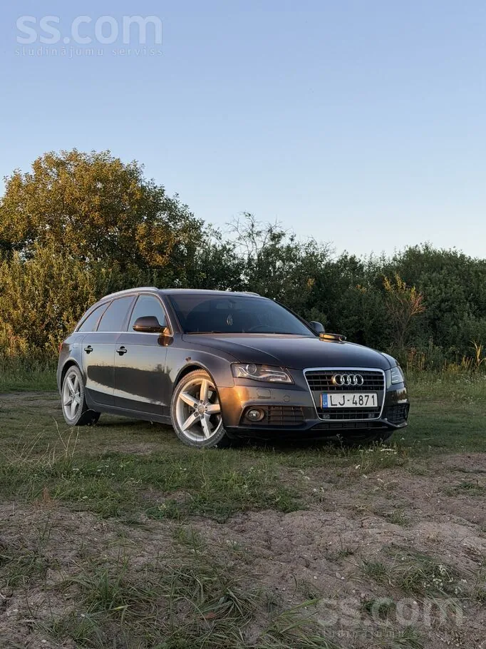 Audi A4 2009 photo 5