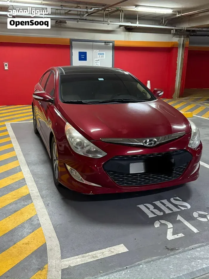 Hyundai Sonata 2012 photo 2