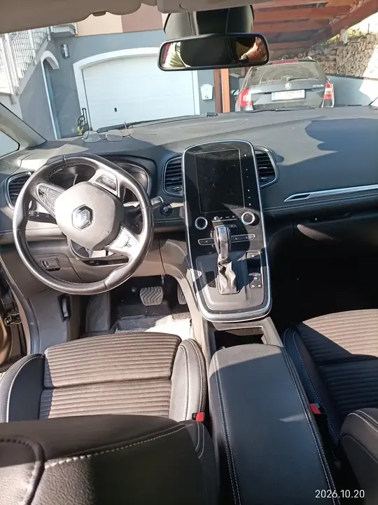 Renault Grand Scénic 2019 photo 2
