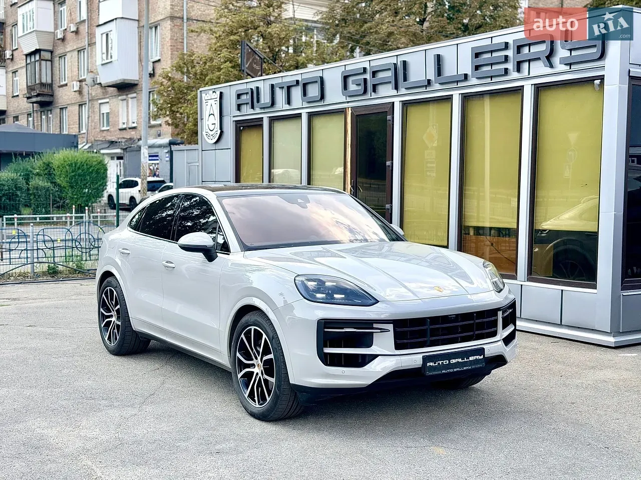 Porsche Cayenne Coupe 2023 photo 3