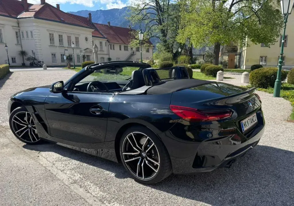 BMW Z4 2024 photo 3