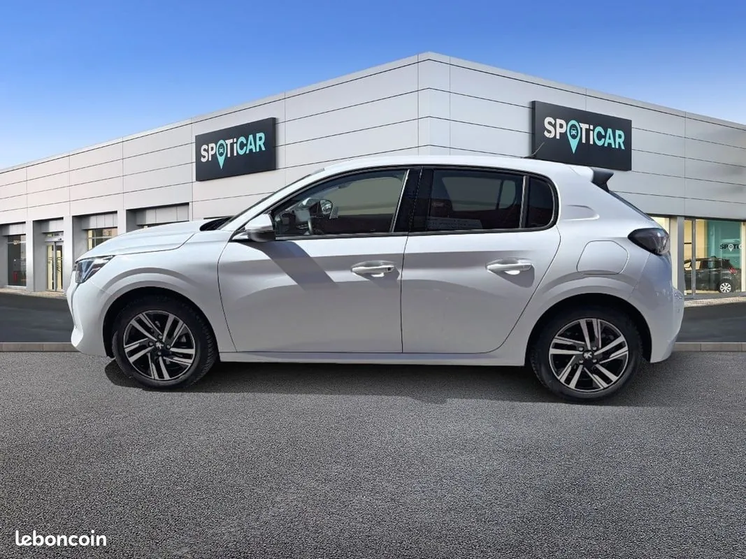 Peugeot 208 2026 photo 2