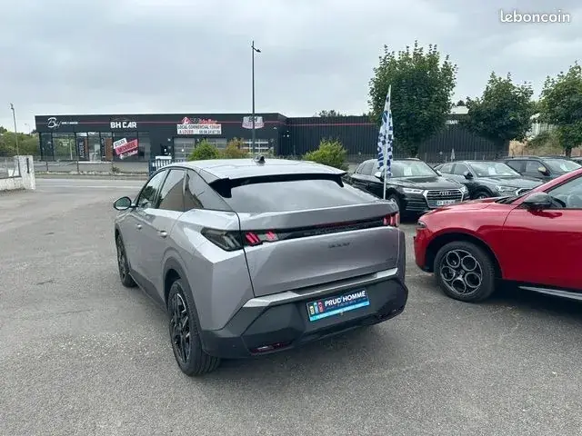 Peugeot 3008 2025 photo 4