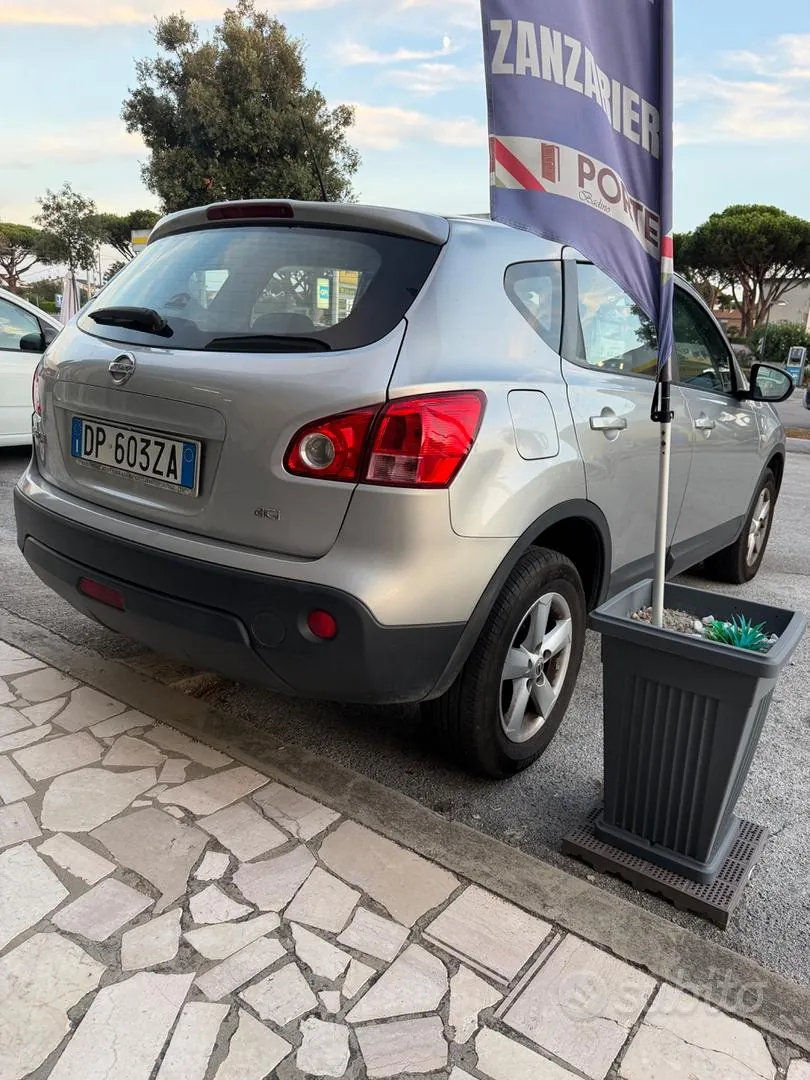 Nissan Qashqai 2008 photo 5