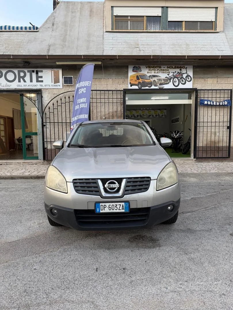 Nissan Qashqai 2008 photo 2