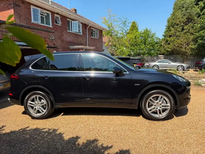 Porsche Cayenne 2016 photo 3