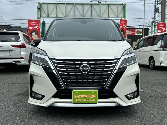 Nissan Serenade 2021 photo 2