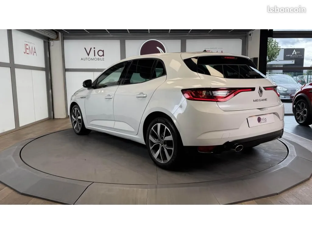 Renault Megane 2017 photo 3