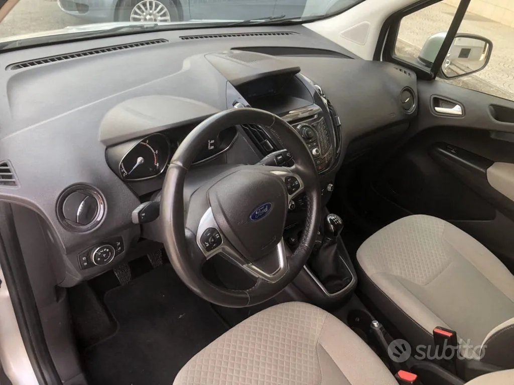 Ford Tourneo Courier 2015 photo 5