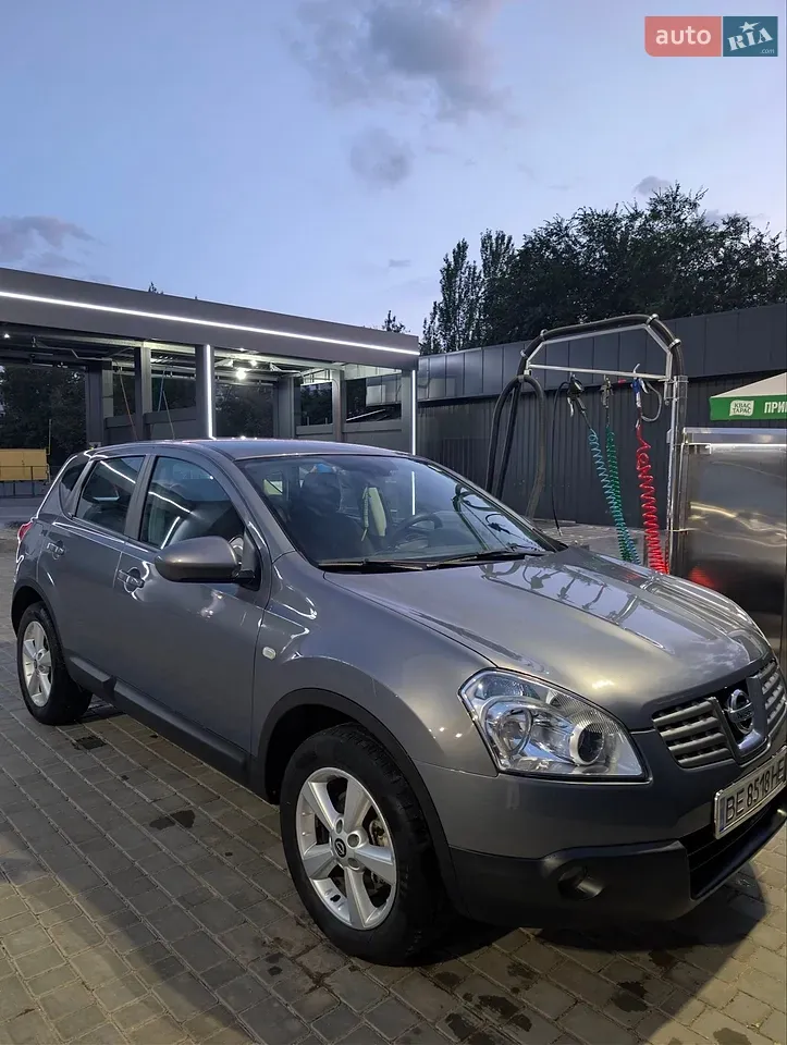 Nissan Qashqai 2009 photo 2